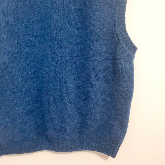 Blue 100% Lambs Wool Hand Knit Shetland Crew Sweater Vest ~HARLEY OF SCOTLAND - Picture 3 of 6